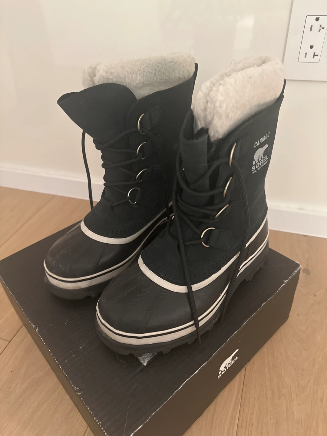 SOREL Caribou Waterproof Winter Boots Size 7 - photo 2