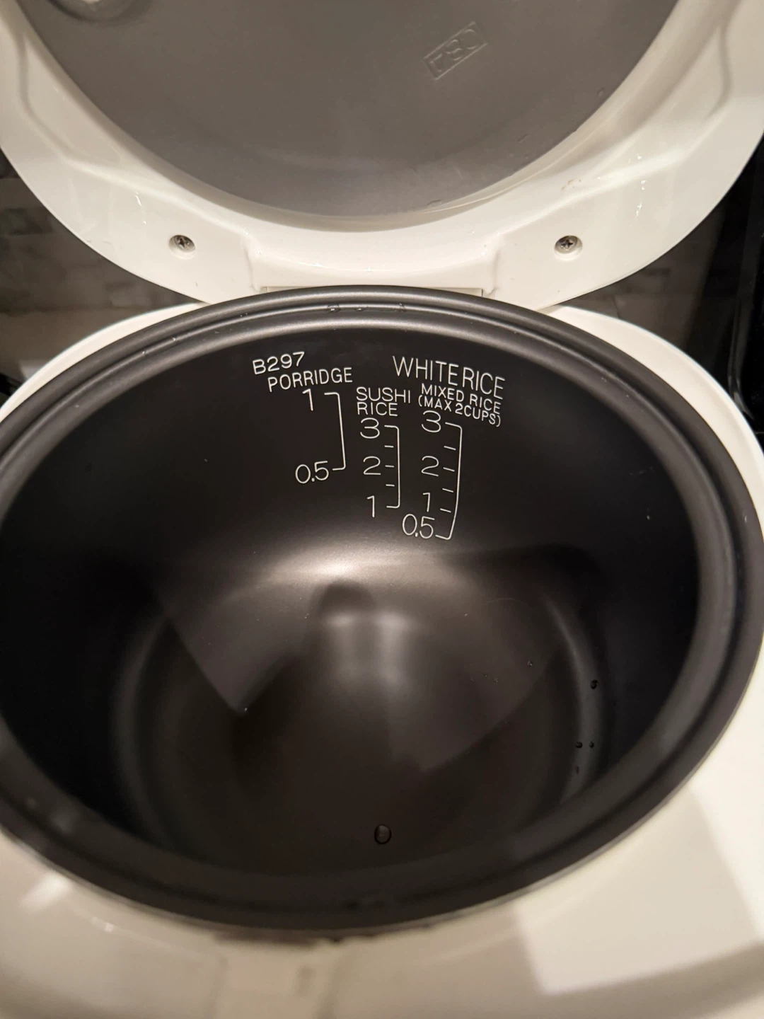 Zojirushi NS-VGC05 3-Cup Rice Cooker - photo 3