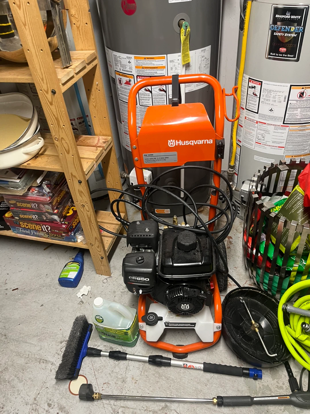 Husqvarna PW3200 Pressure Washer with extra attachments - photo 2