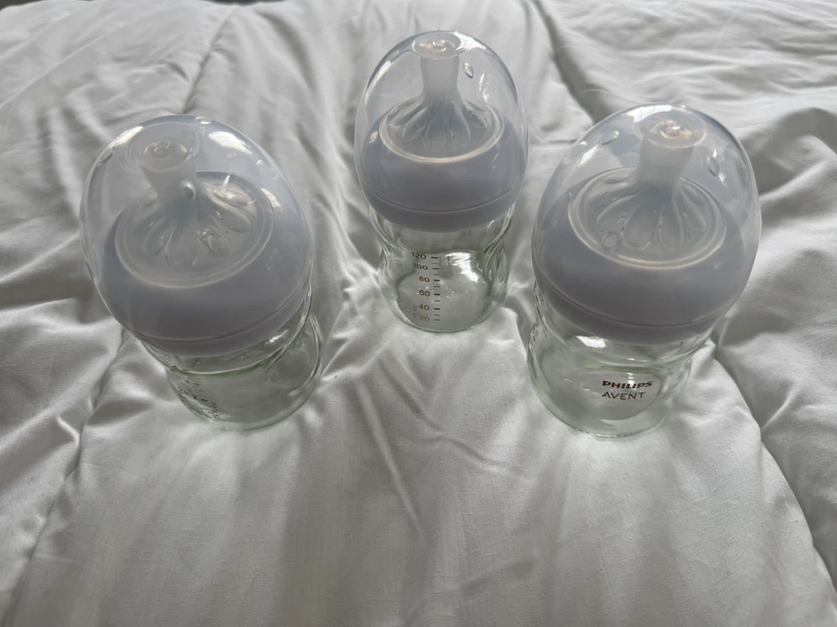 3 Philips Avent Glass Baby Bottles (4oz) - photo 3