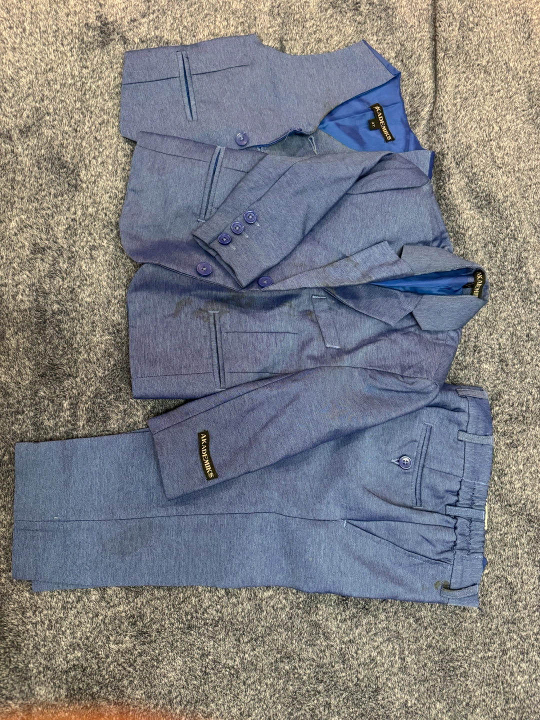 Akademiks Toddler Boy Suit Set Size 2T