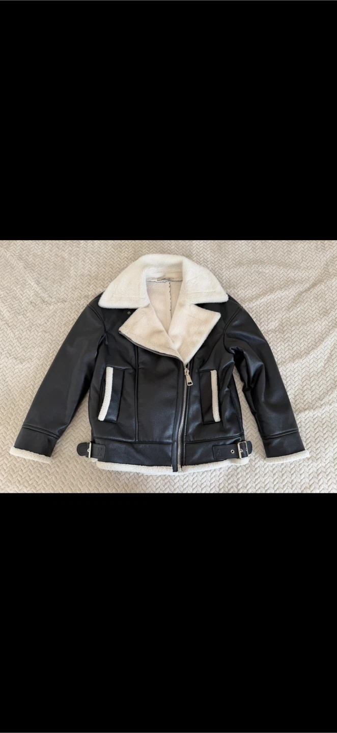 Genuine leather jacket with genuine mink