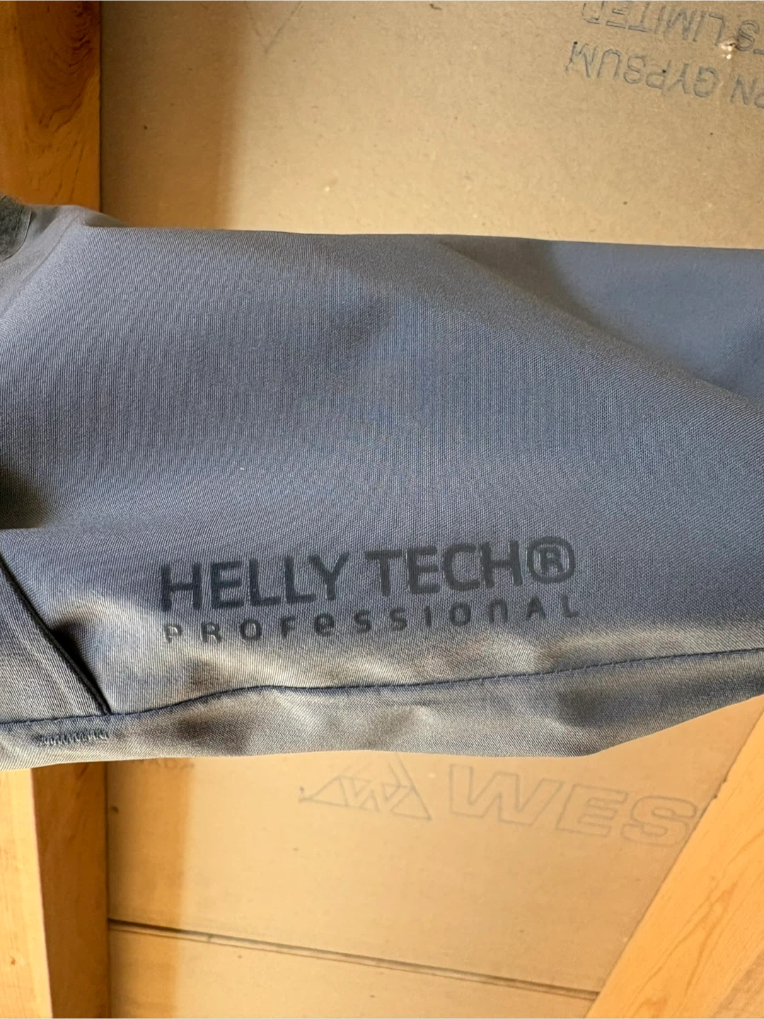 Helly Hansen Women’s Ski Jacket - photo 2