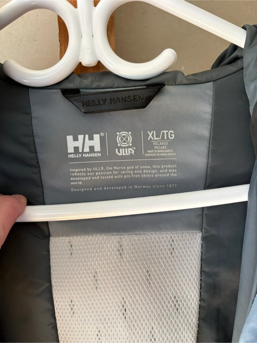 Helly Hansen Women’s Ski Jacket - photo 4