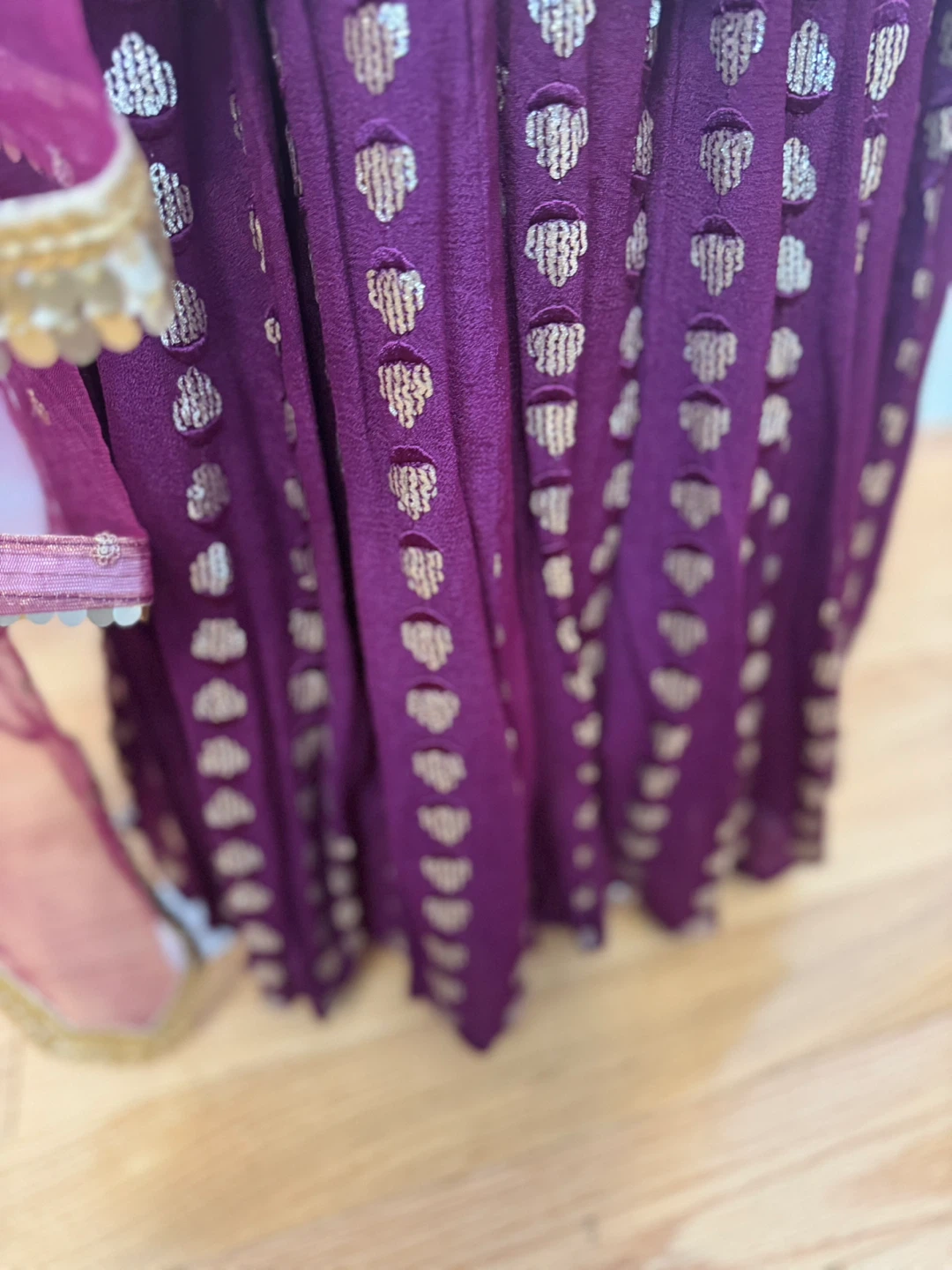 Beautiful Sharara suit size 34 - photo 4