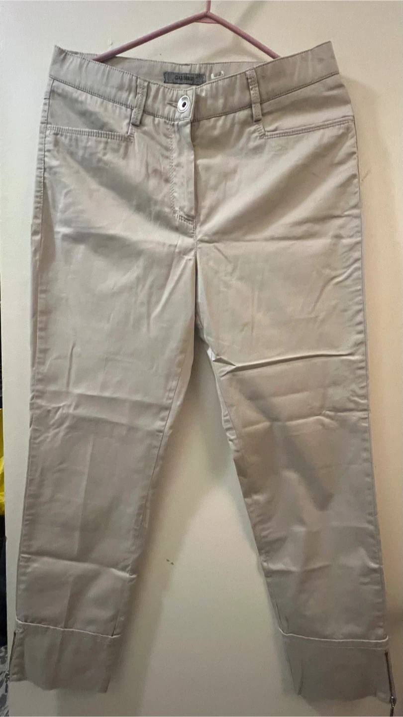 Gardeur beige trousers