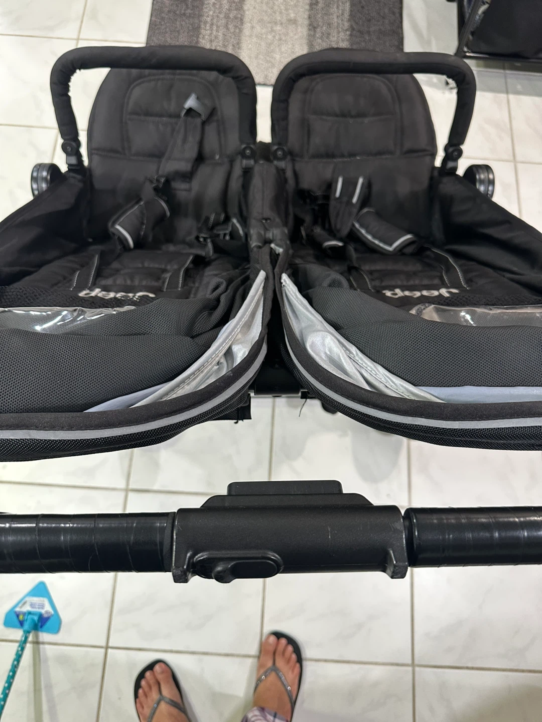 Jeep double stroller - photo 3