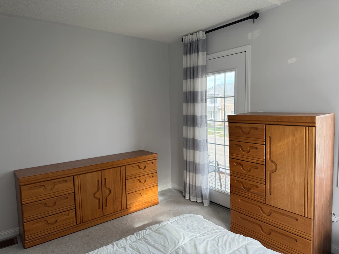 5-Piece Bedroom Set (solid + compressed wood)
