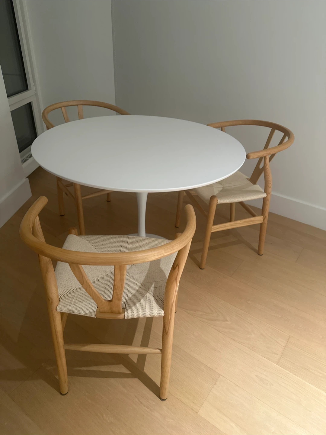 Tulip Dining Table with 3 Wooden Chairs