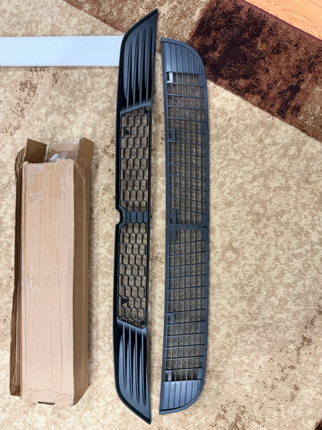 PREMIUM Tesla model Y front/hood grille set - photo 2