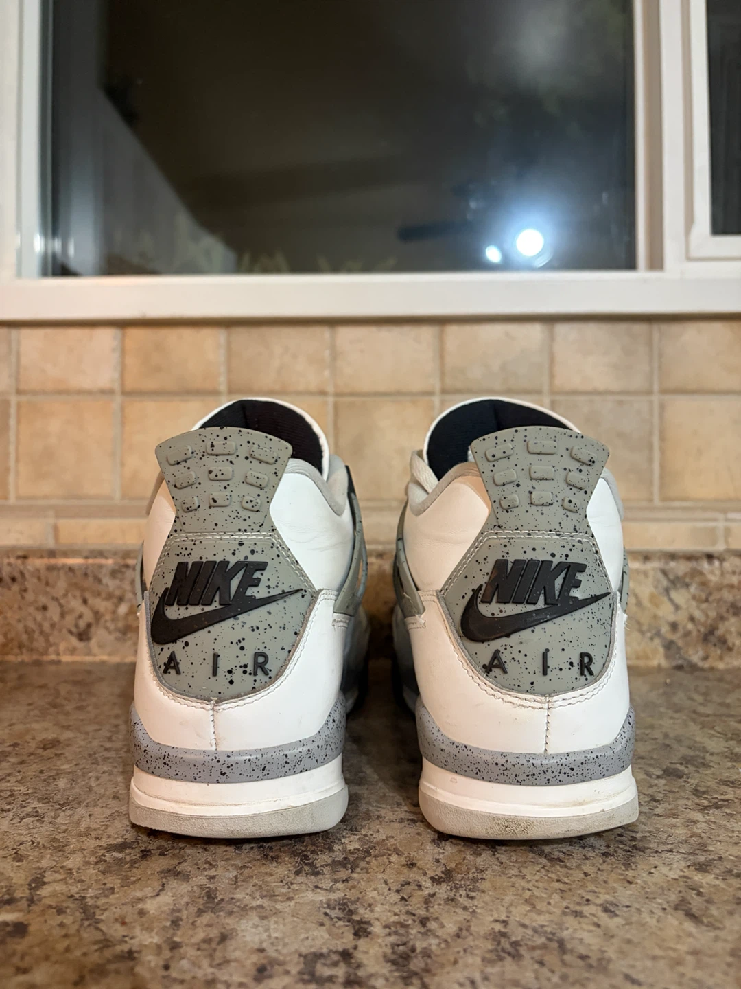 Nike Air Jordan 4 White Cement - photo 2