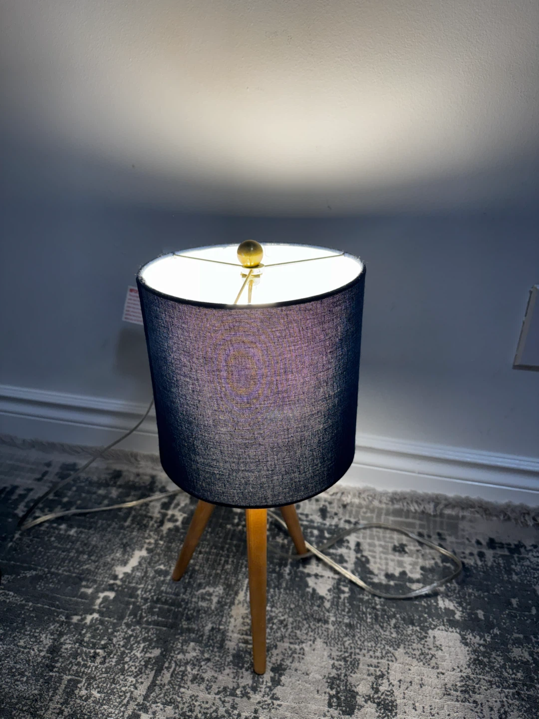 Mid-century modern style tripod table lamp
