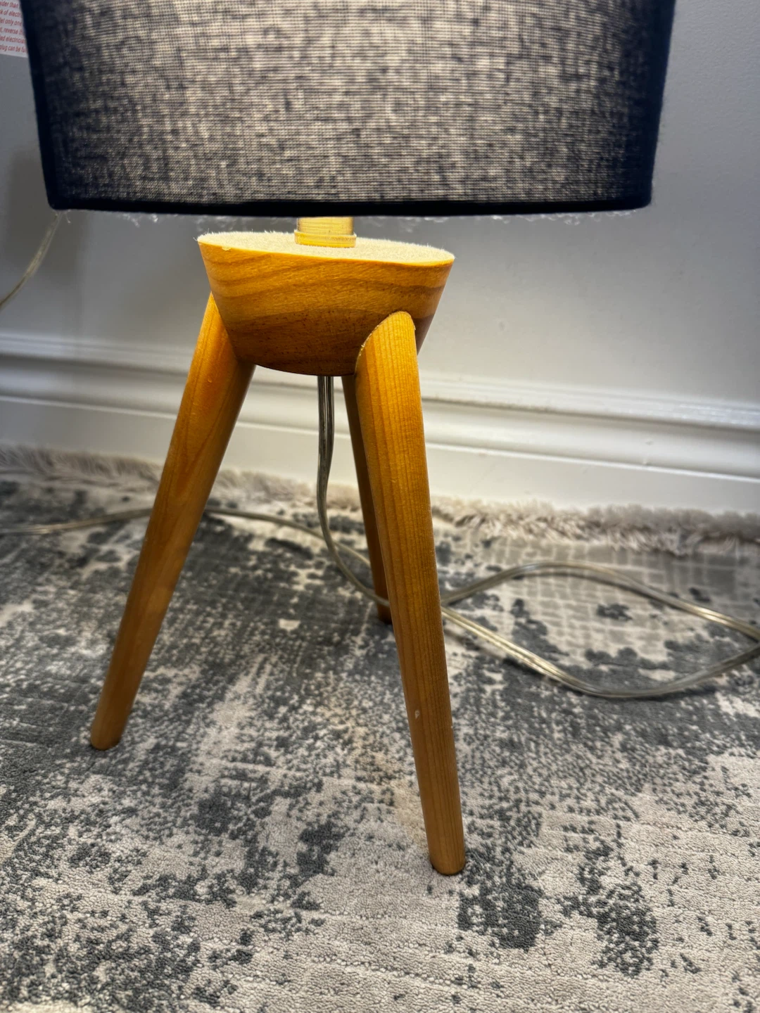 Mid-century modern style tripod table lamp - photo 2