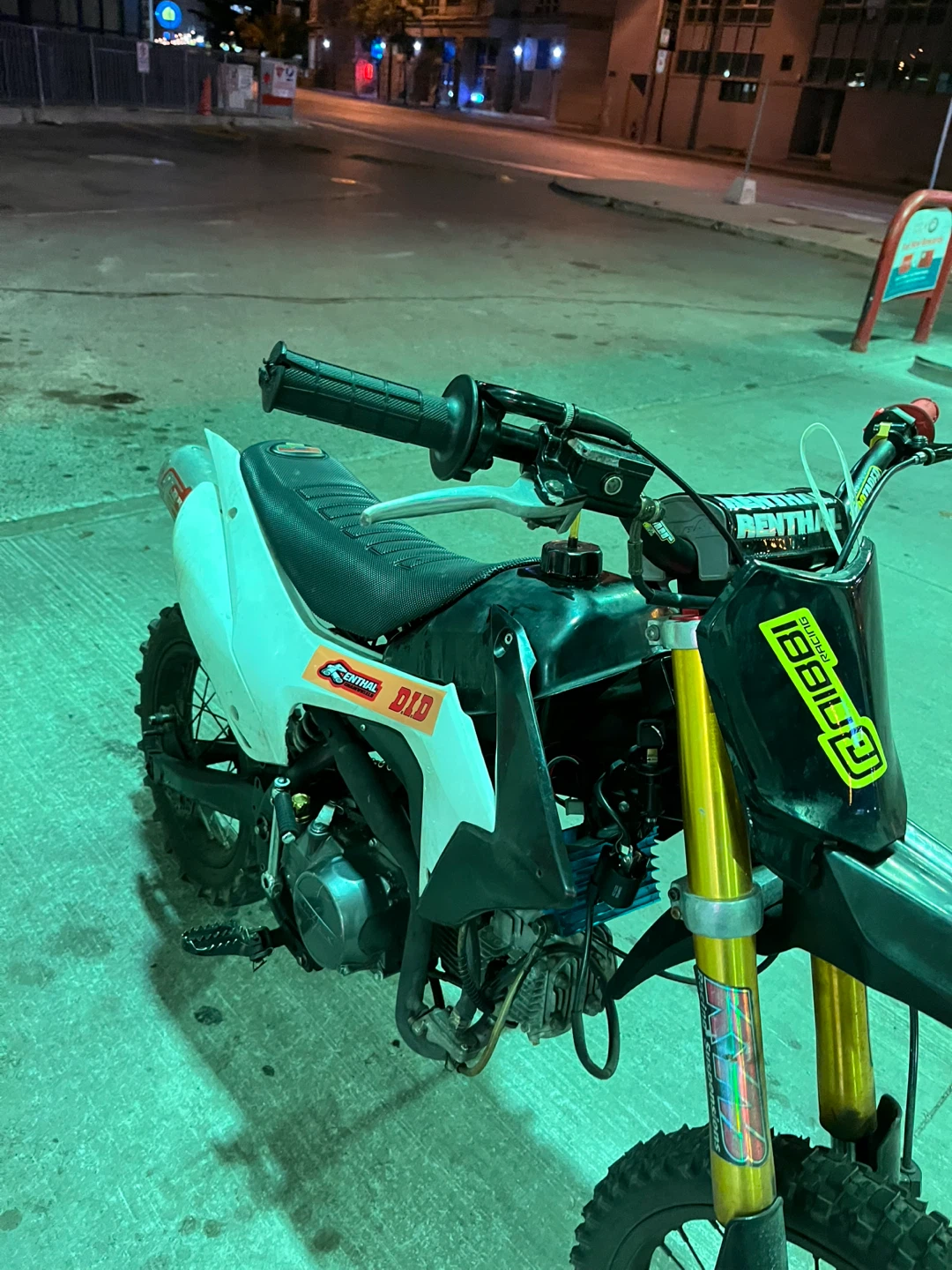 Evoqe dirt bike 140 - photo 3