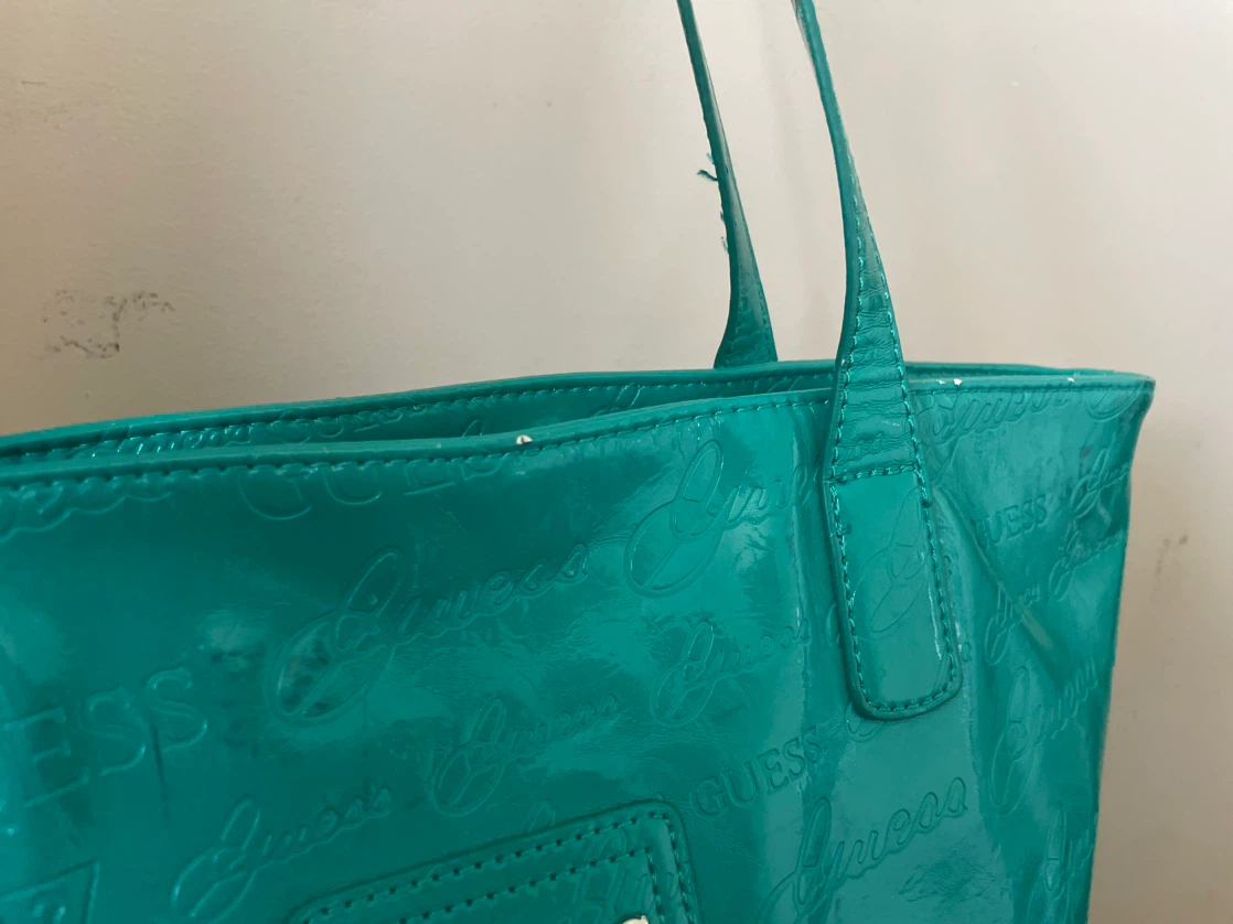 Preloved GUESS Teal Patent Tote Bag - photo 5