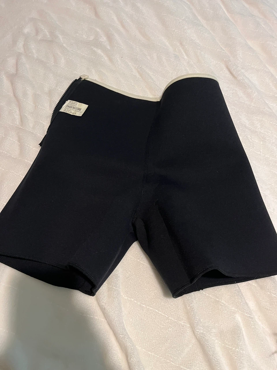 Black Neoprene Shapewear Shorts Size Large - photo 4