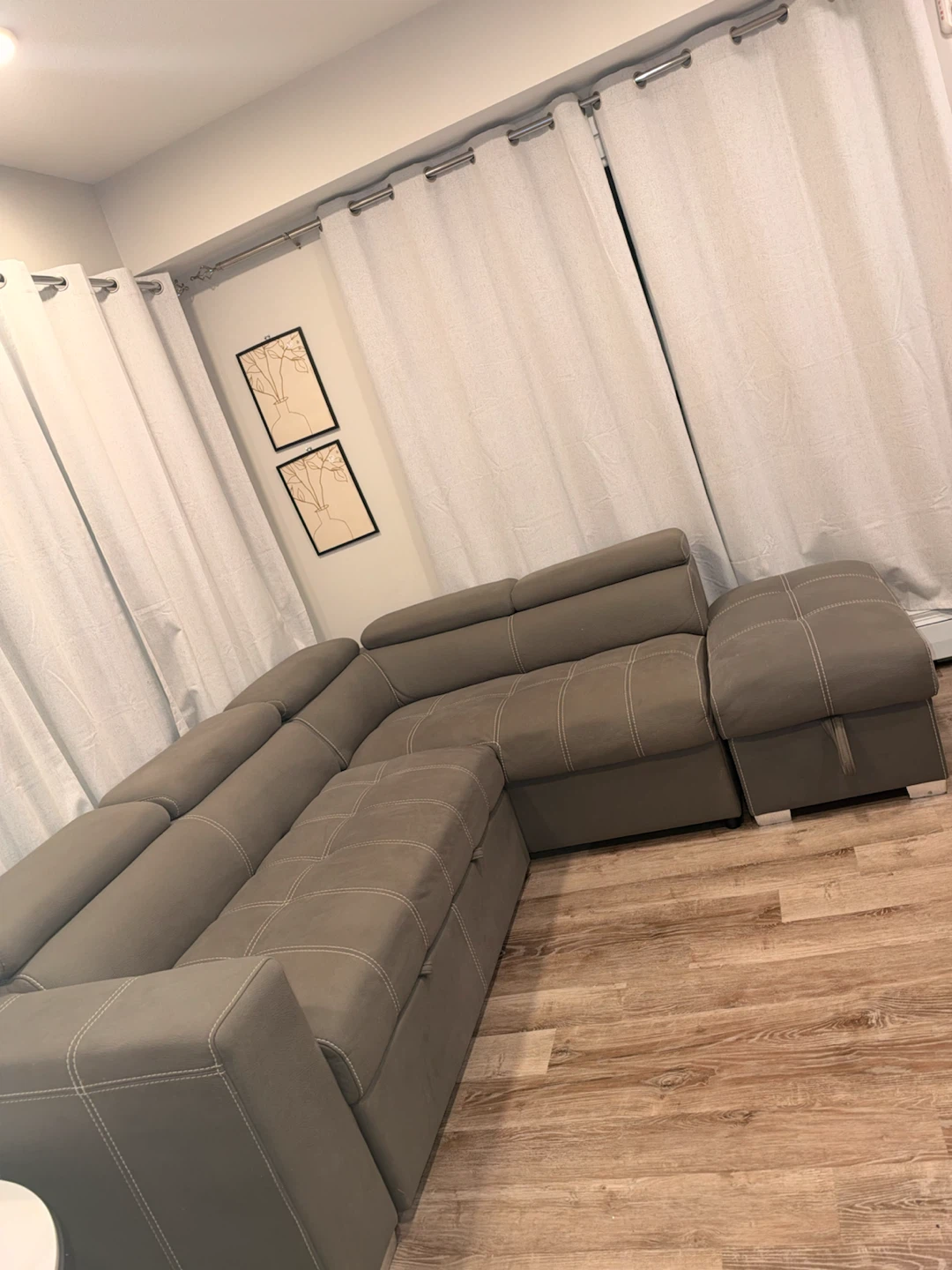 Sectional couch - photo 2