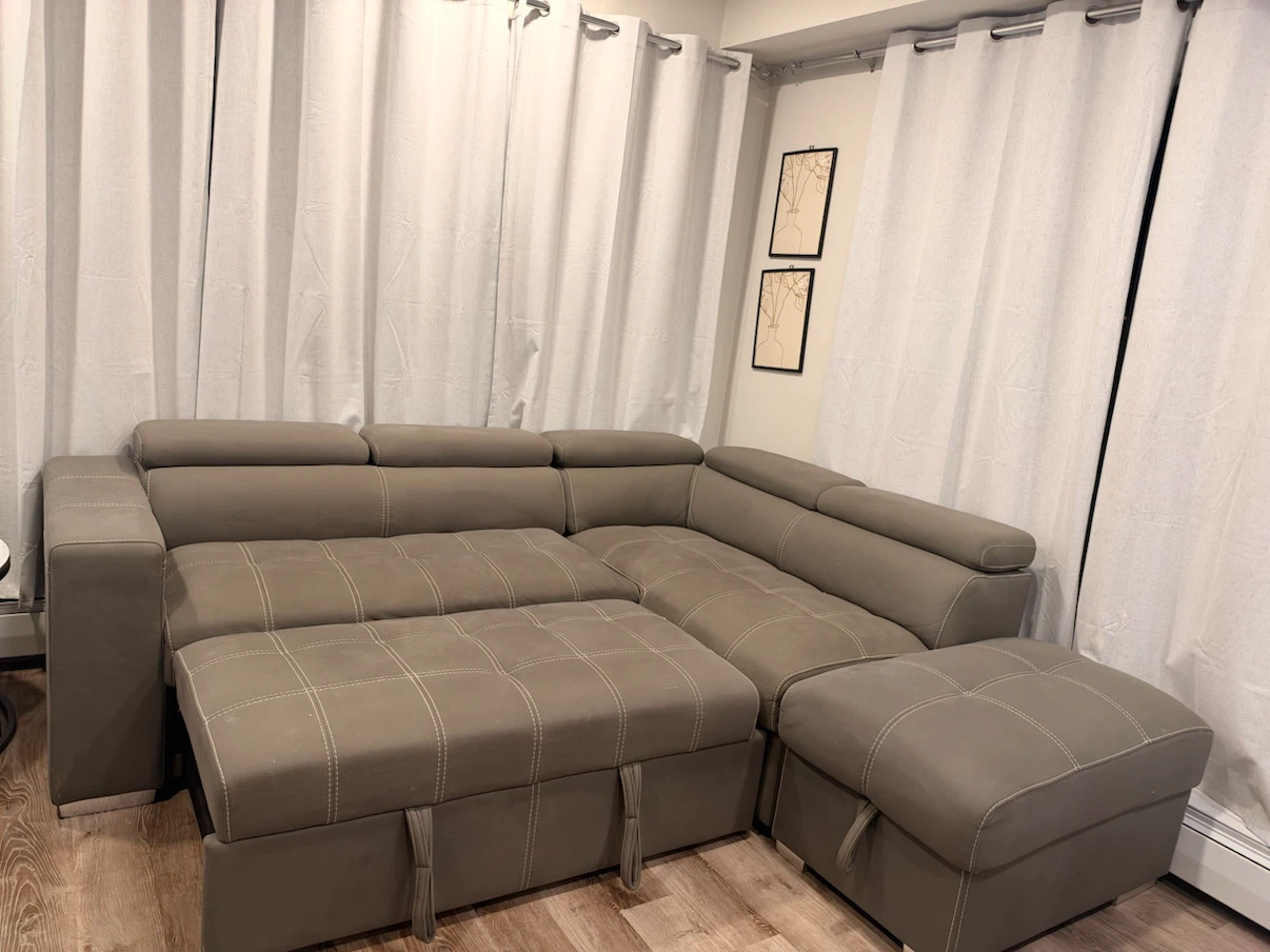 Sectional couch - photo 4