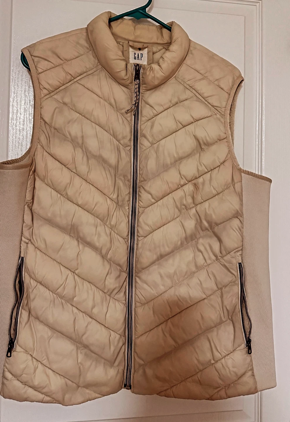 Gap PrimaLoft Puffer Vest
