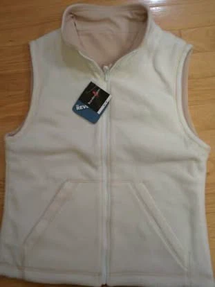 New with Tags bydesign Reversible Fleece Vests - photo 4