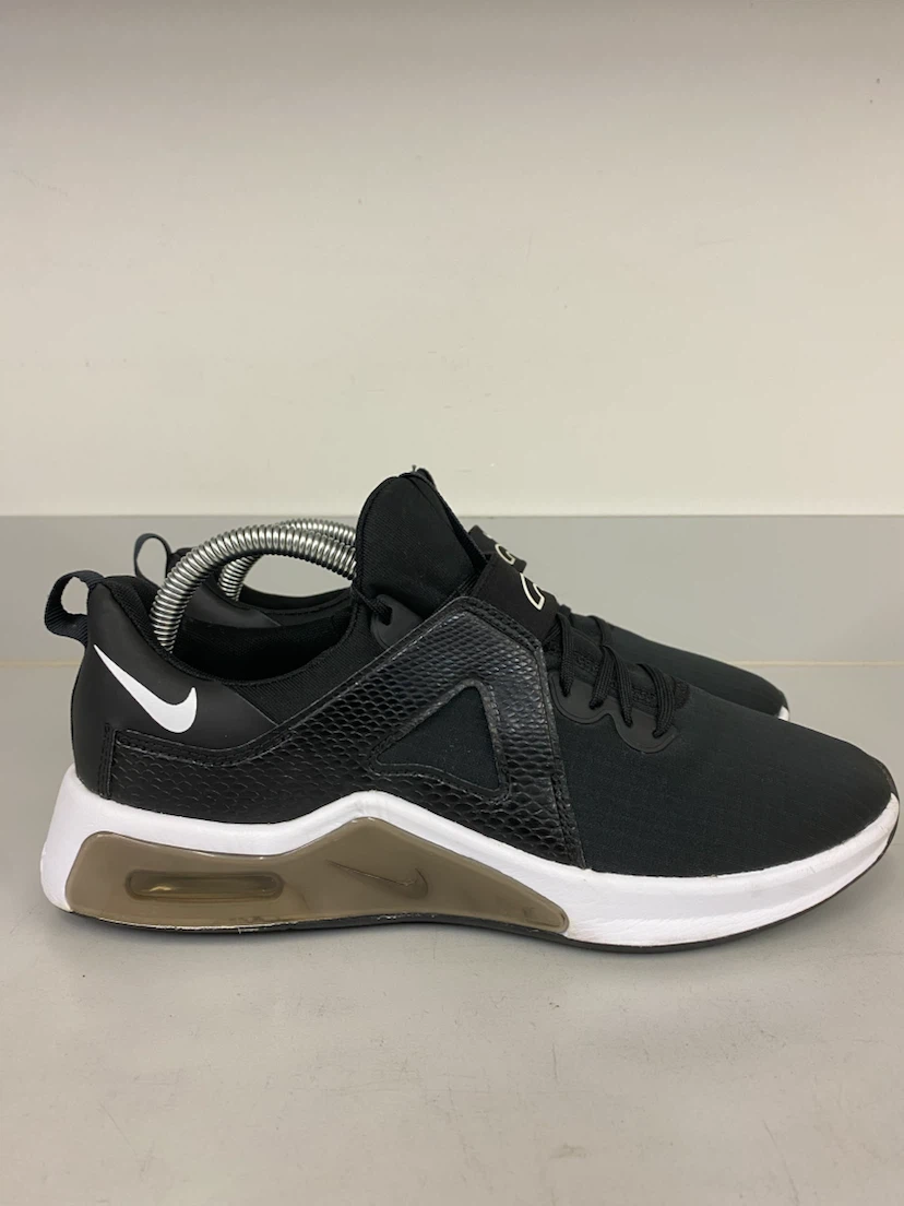 Nike Air Max Size 9 Black Trainers - photo 2