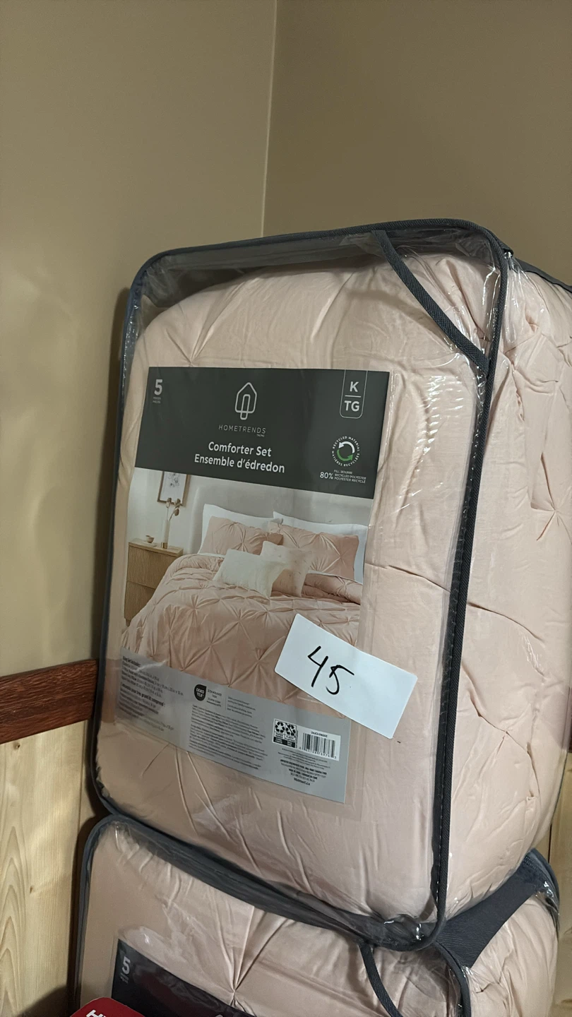 Comforter set