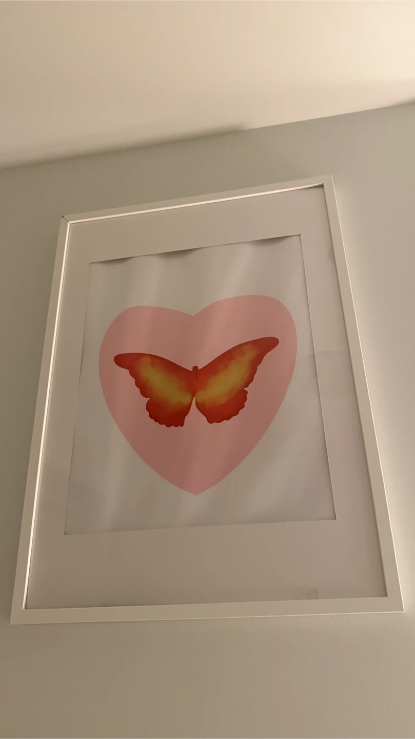 Set of two butterfly heart framed art prints - photo 3