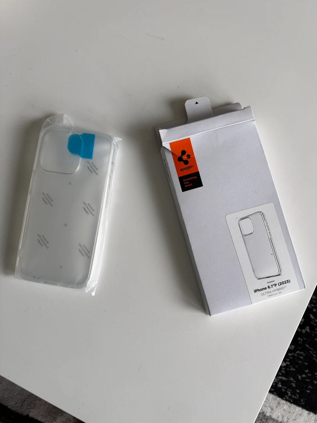 Spigen Ultra Hybrid Case for iPhone 16
