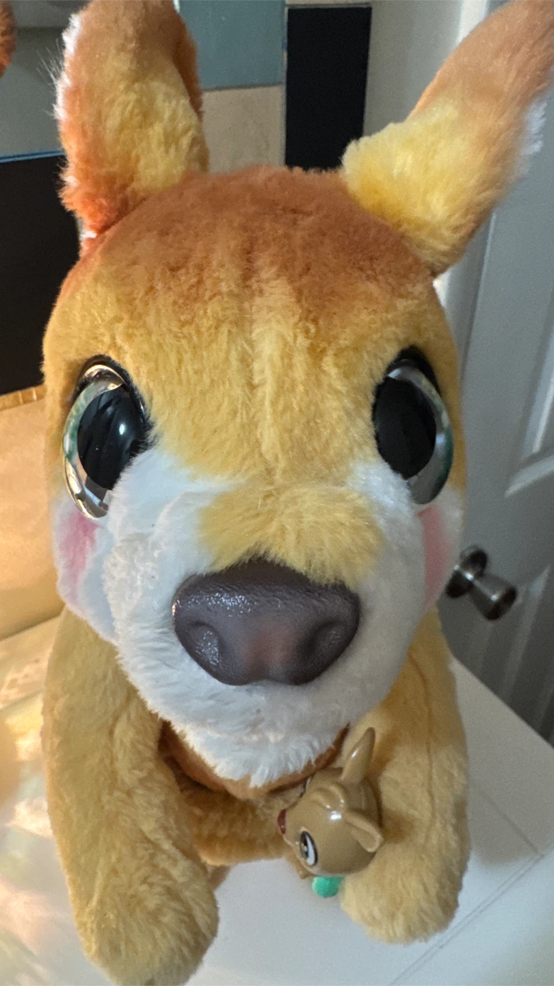 FurReal Mama Josie the Kangaroo Interactive Toy - photo 5