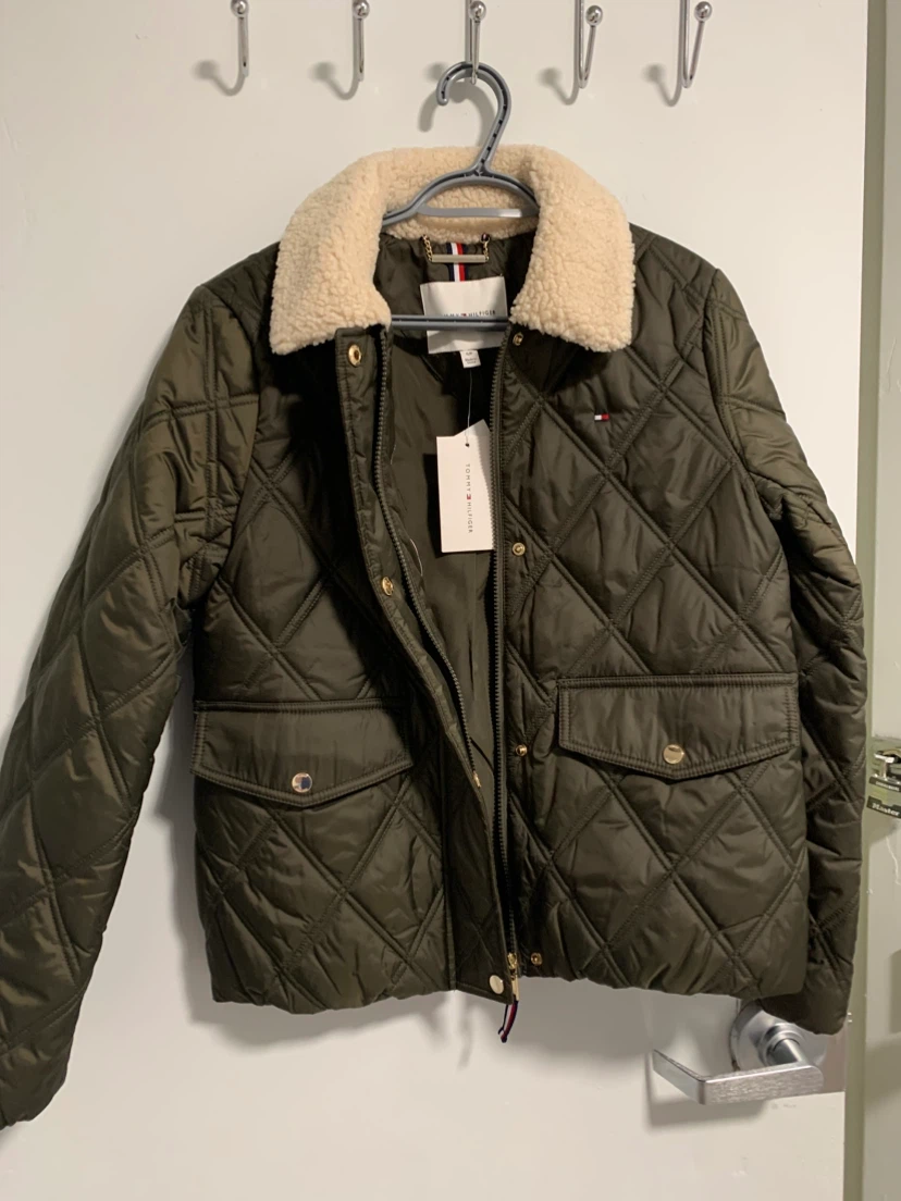 Tommy Hilfiger Fall/Winter Jacket