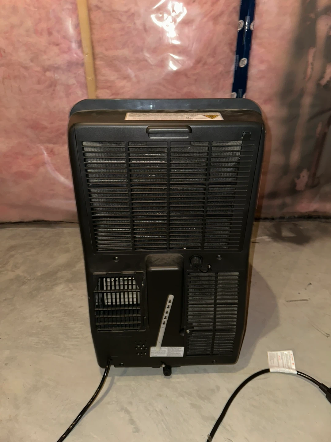 Hisense Portable Air Conditioner - photo 2