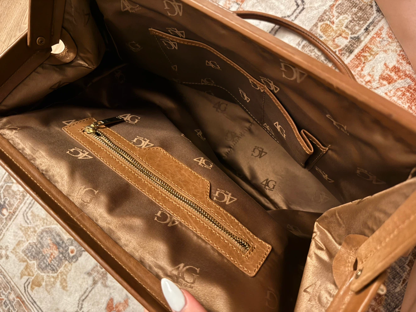 Vintage Rare 4G Handbag - photo 5