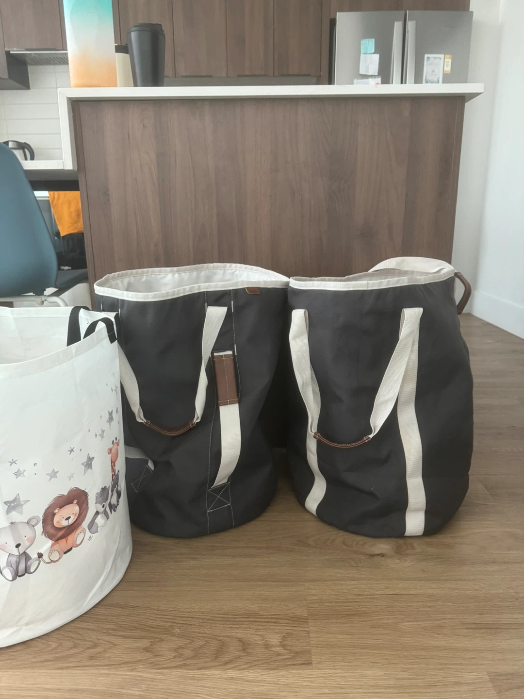 Set of 3 Laundry Hampers - photo 2