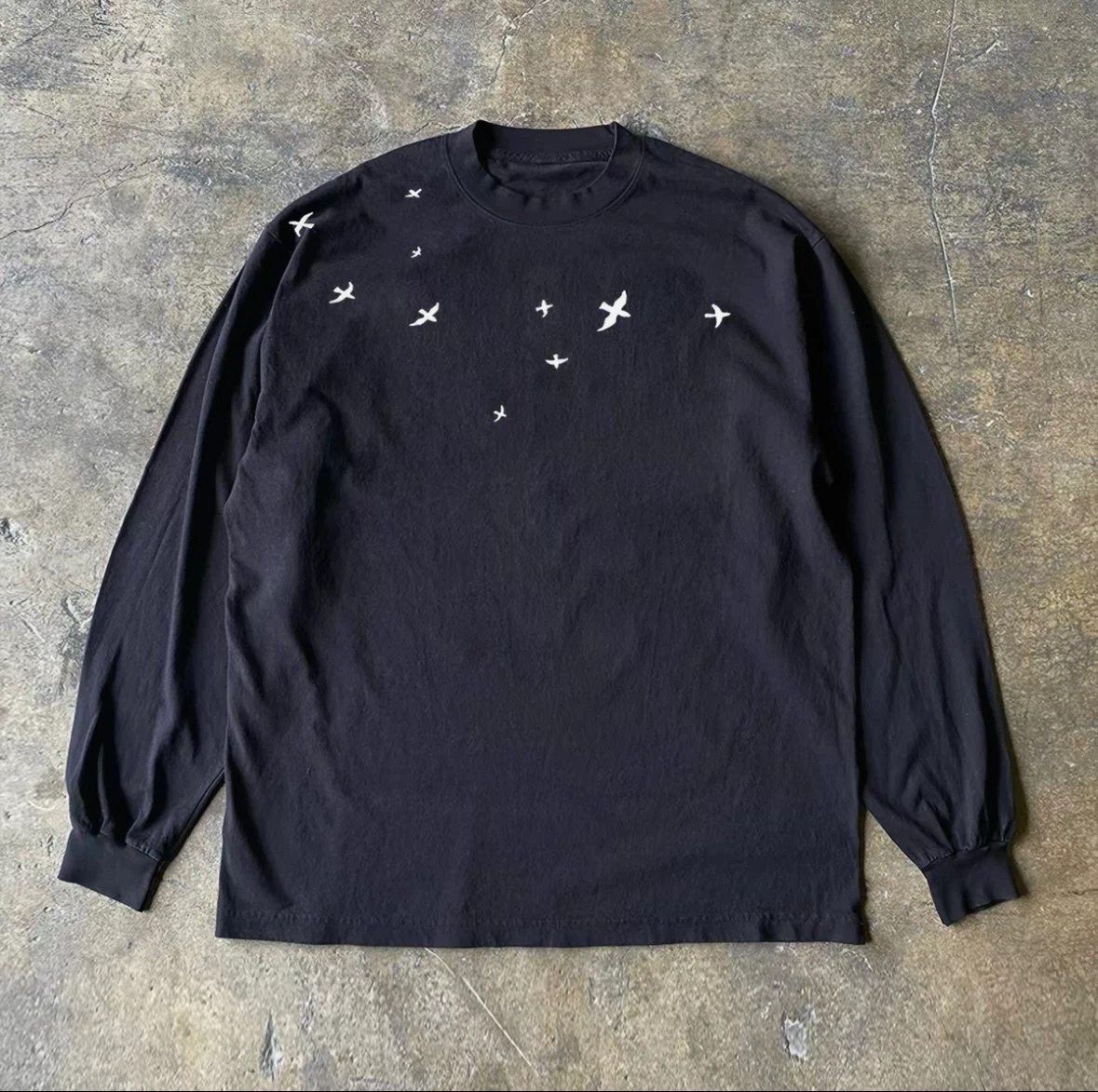 Moving Sale – Oversized Unisex T-Shirts - photo 5