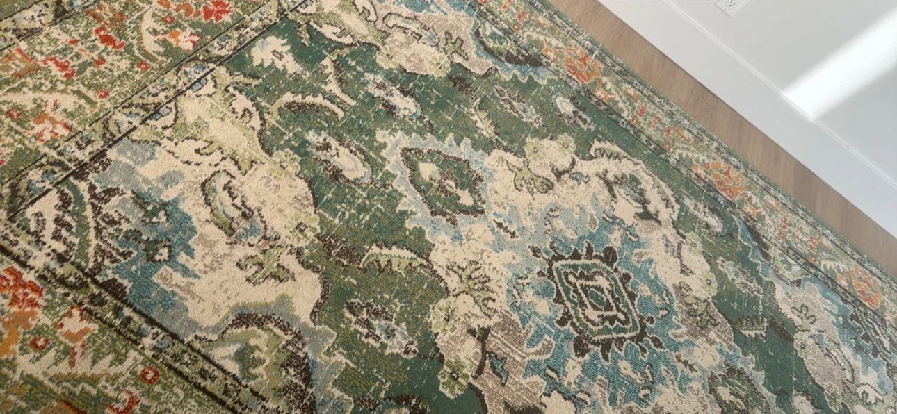 Vintage-Style Medallion Area Rug