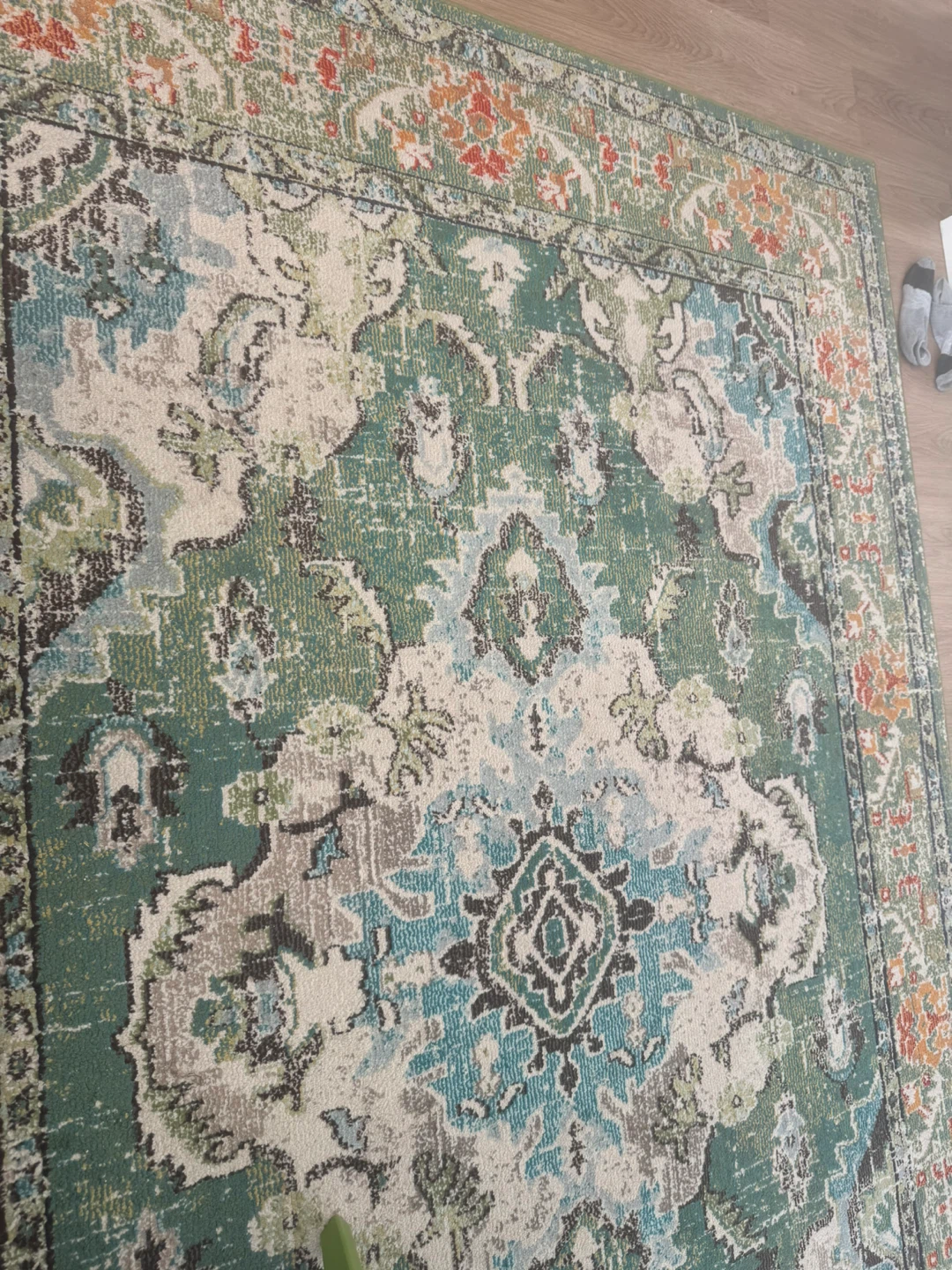 Vintage-Style Medallion Area Rug - photo 2