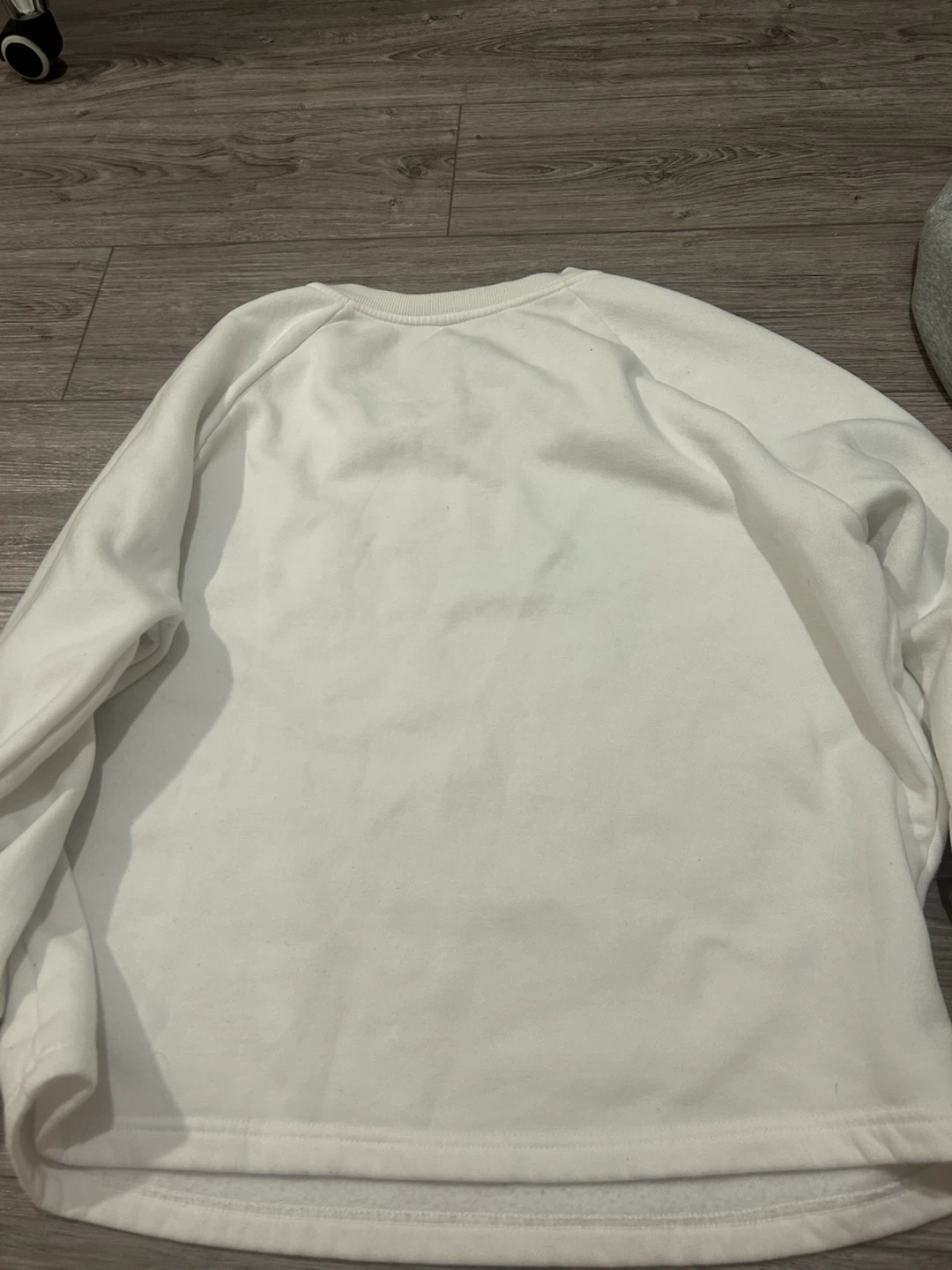 White V-Neck Graphic Sweatshirt - Cotton - photo 2