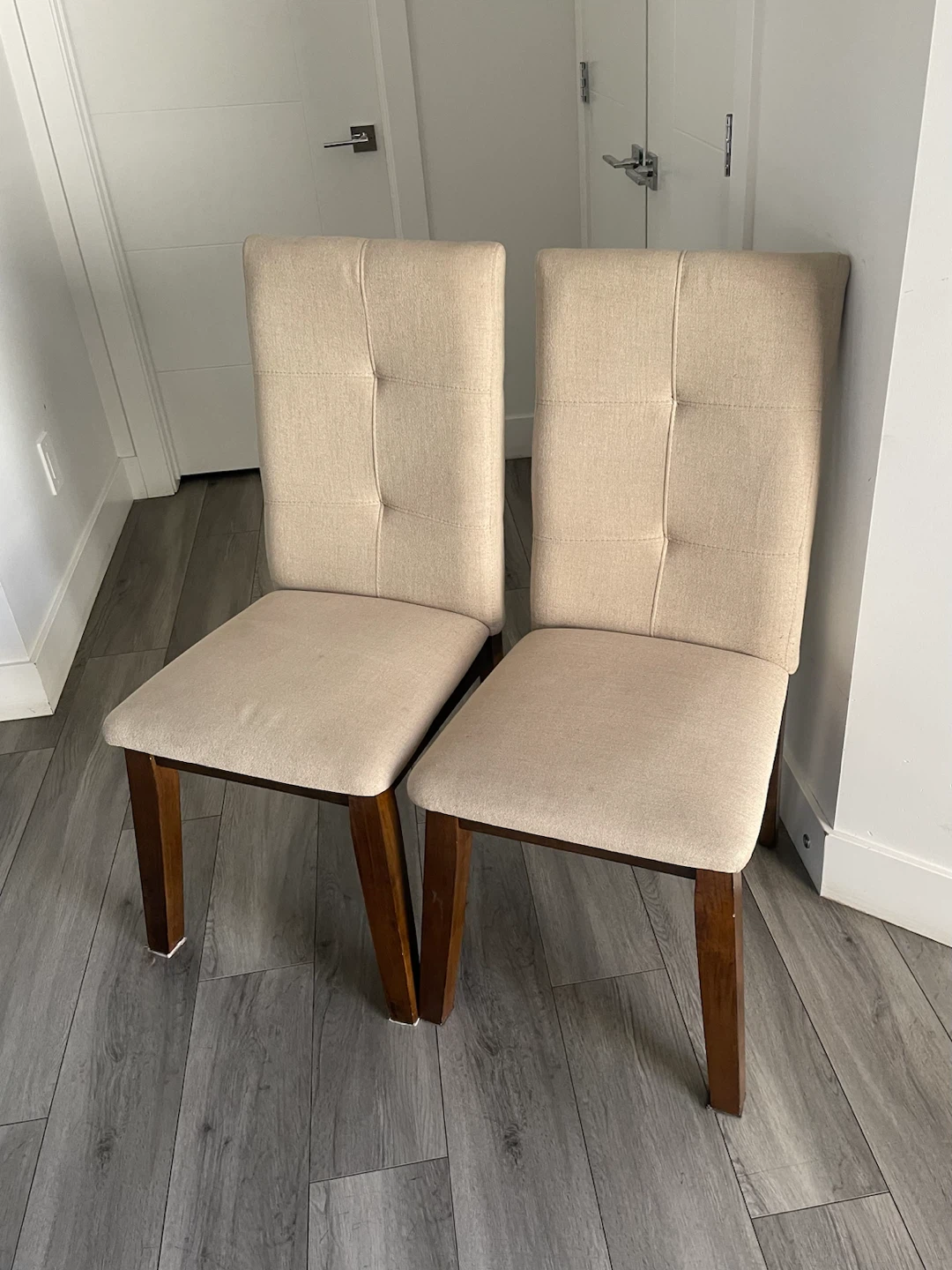 2 Dining Chairs