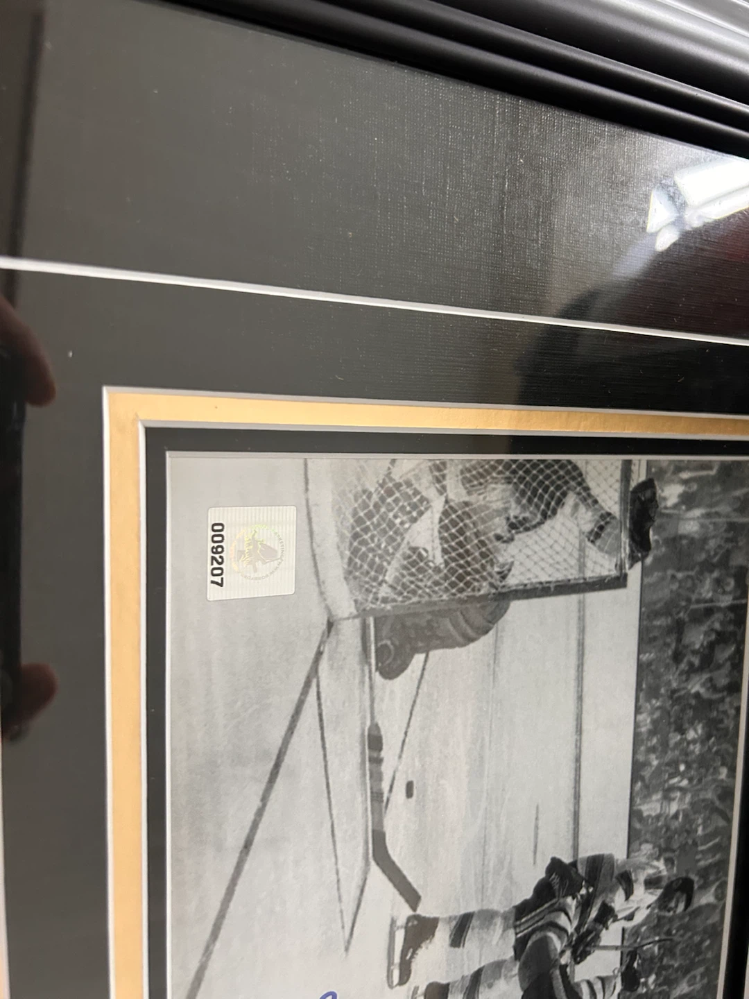 Bobby orr signed picture frame - photo 4