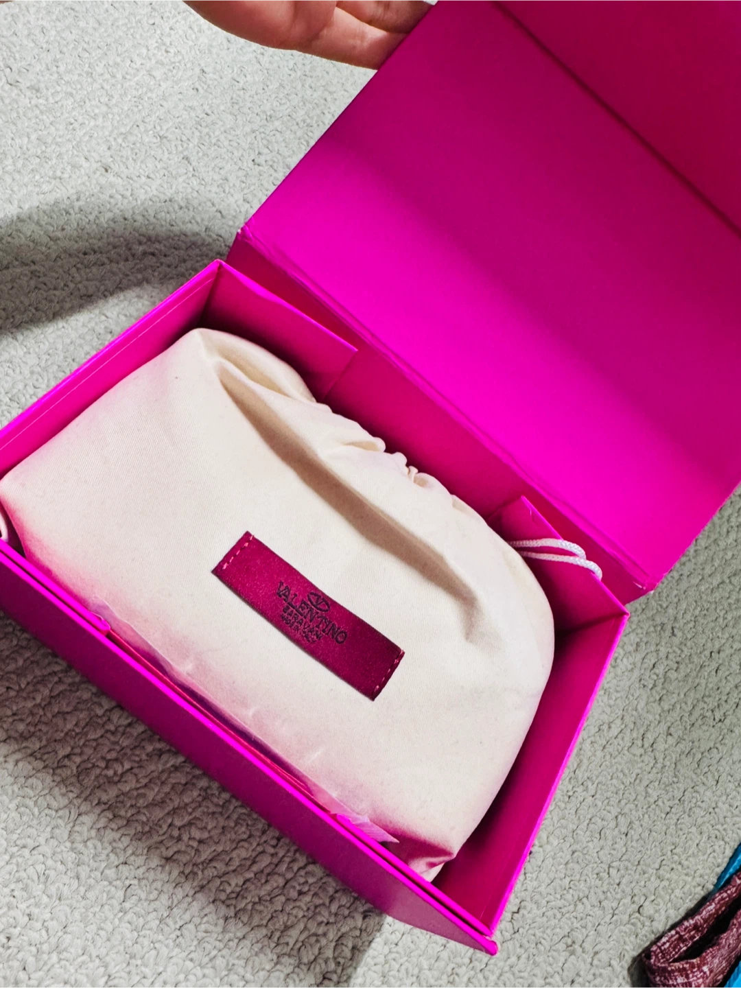 Valentino Garavani Pink Shoulder Bag - photo 3