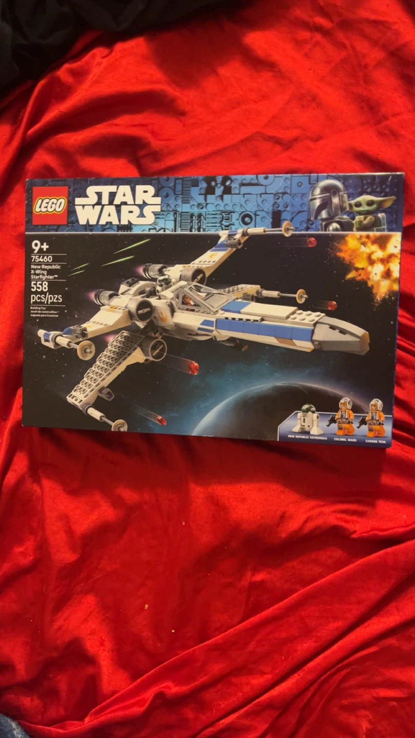 LEGO Star Wars New Republic X-Wing Starfighter 75460