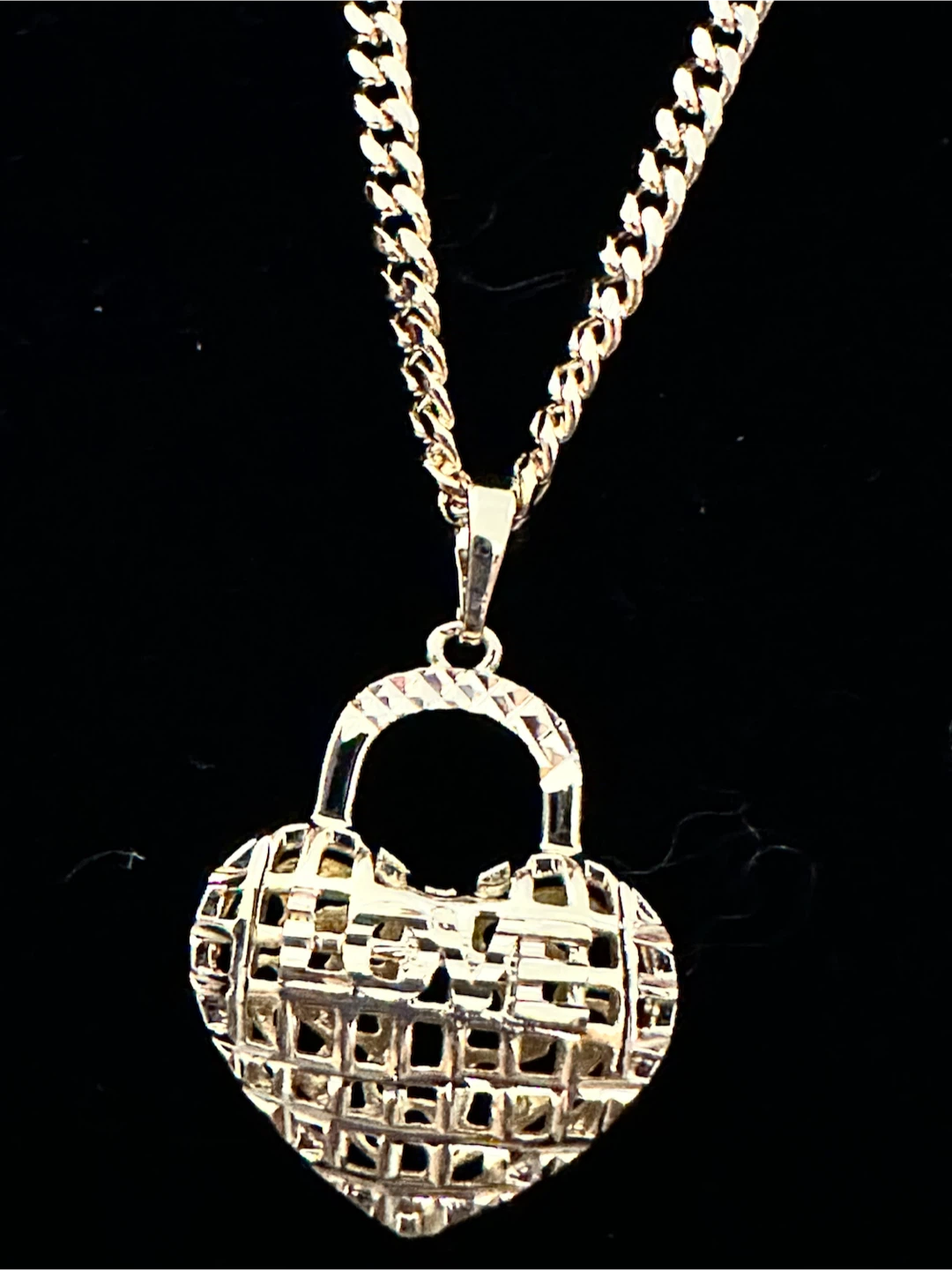 14k Gold-Tone laminated Chain Necklace with Heart Pendant - photo 2