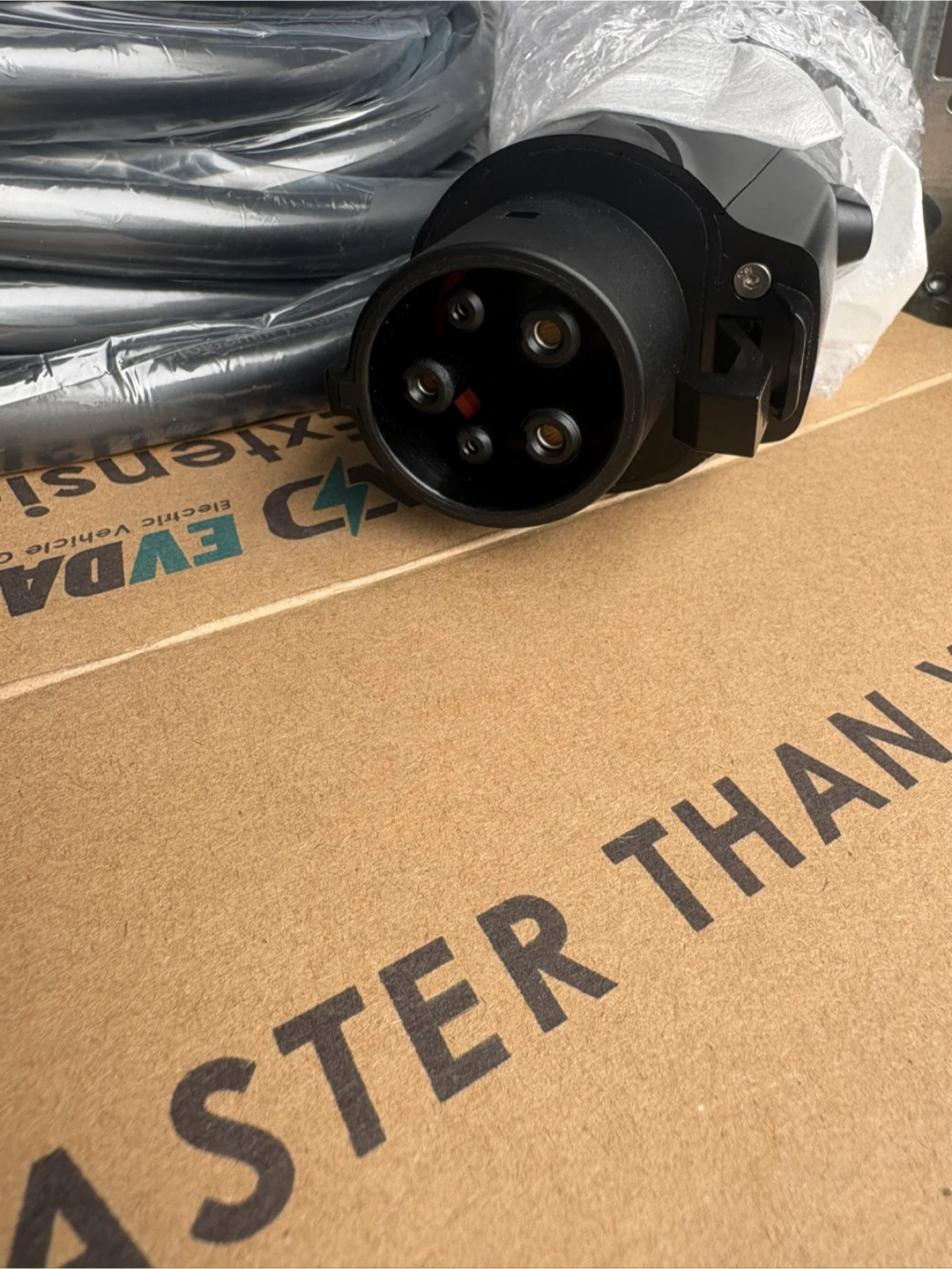 Electric cars extension charging cable - photo 3