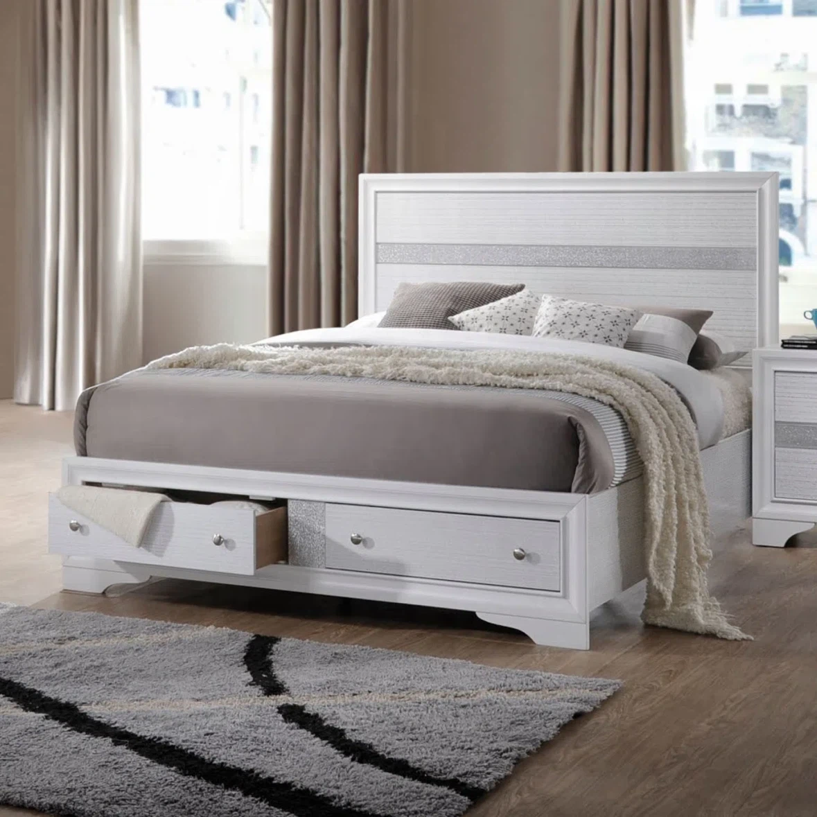 Alamar White Bedroom Set | Queen & King | Complete 4-Piece Set - photo 3