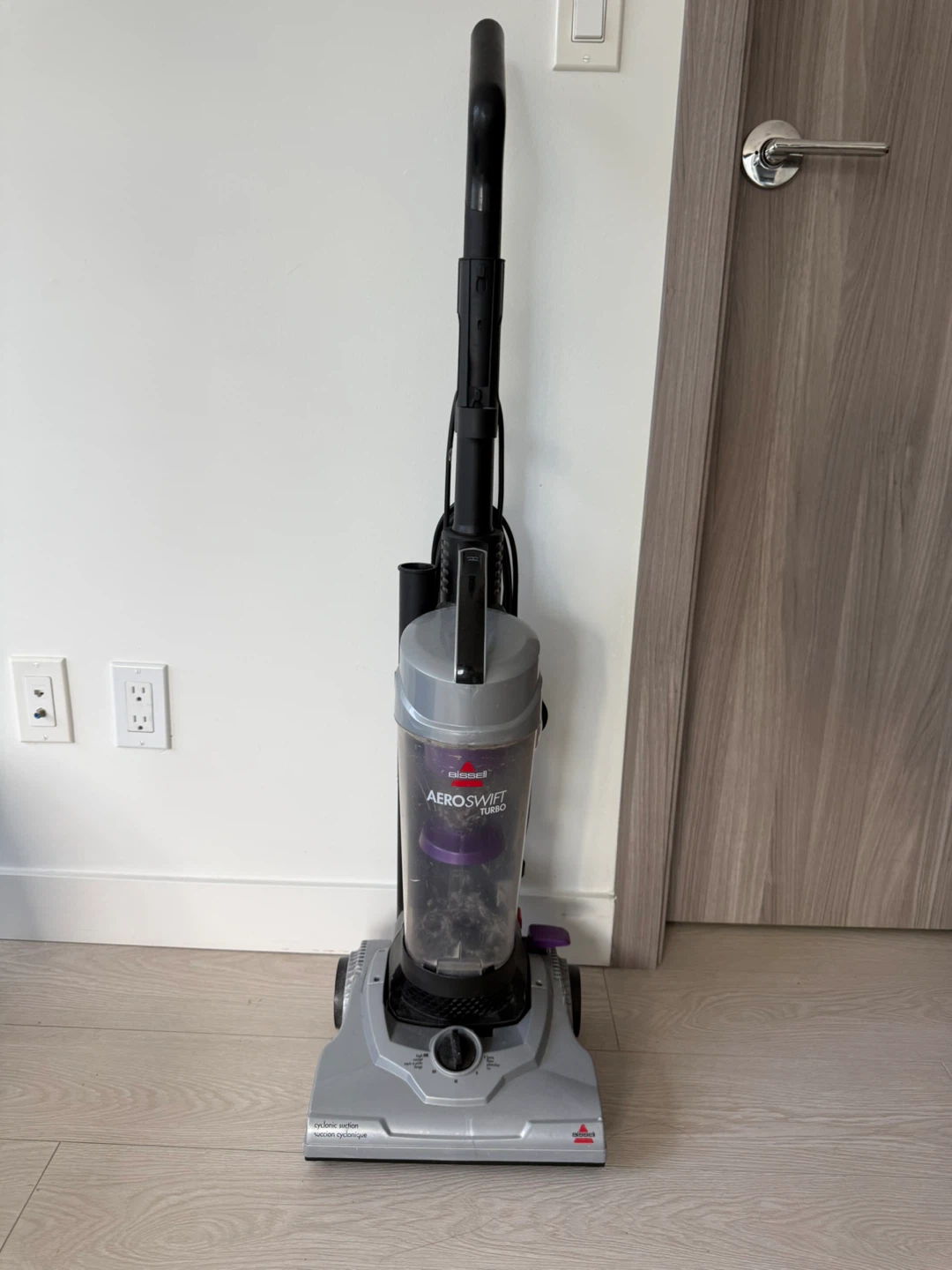Bissell AeroSwift Turbo Compact Upright Vacuum