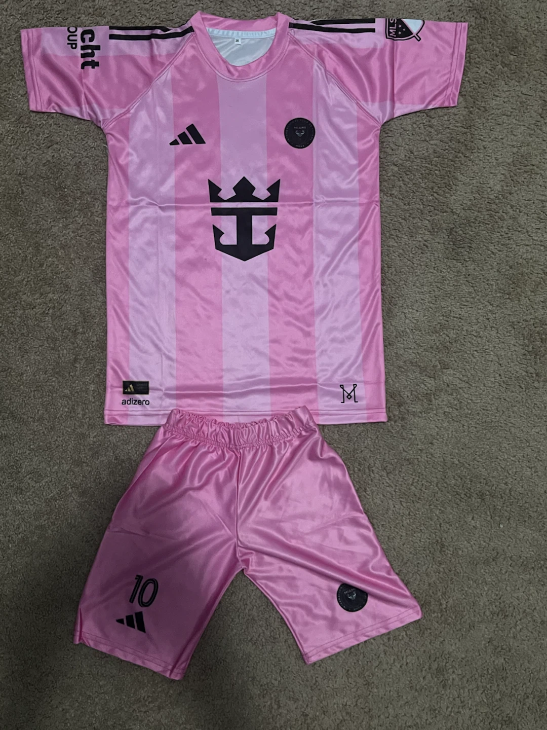 Argentina and Inter Miami Soccer Kits - photo 2