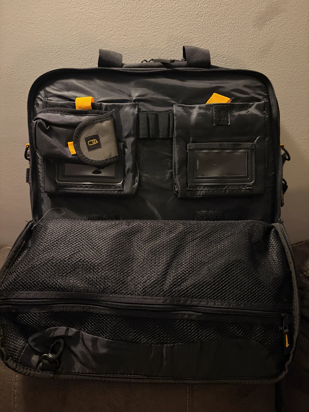 Targus Laptop Briefcase - photo 2