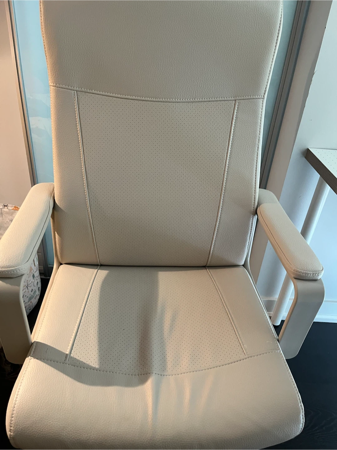 IKEA MILLBERGET Swivel Chair in Murum Beige