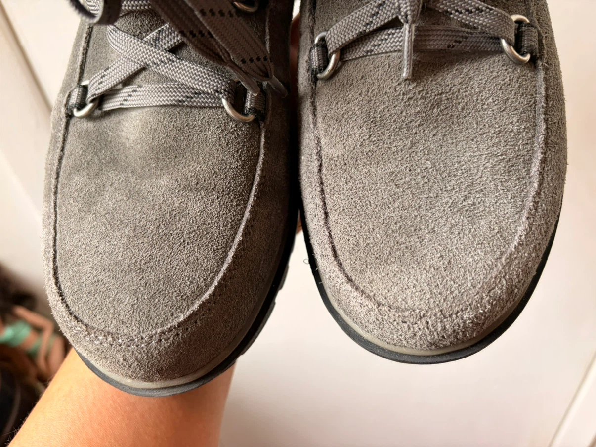 Bare traps Boots size 7M - photo 4