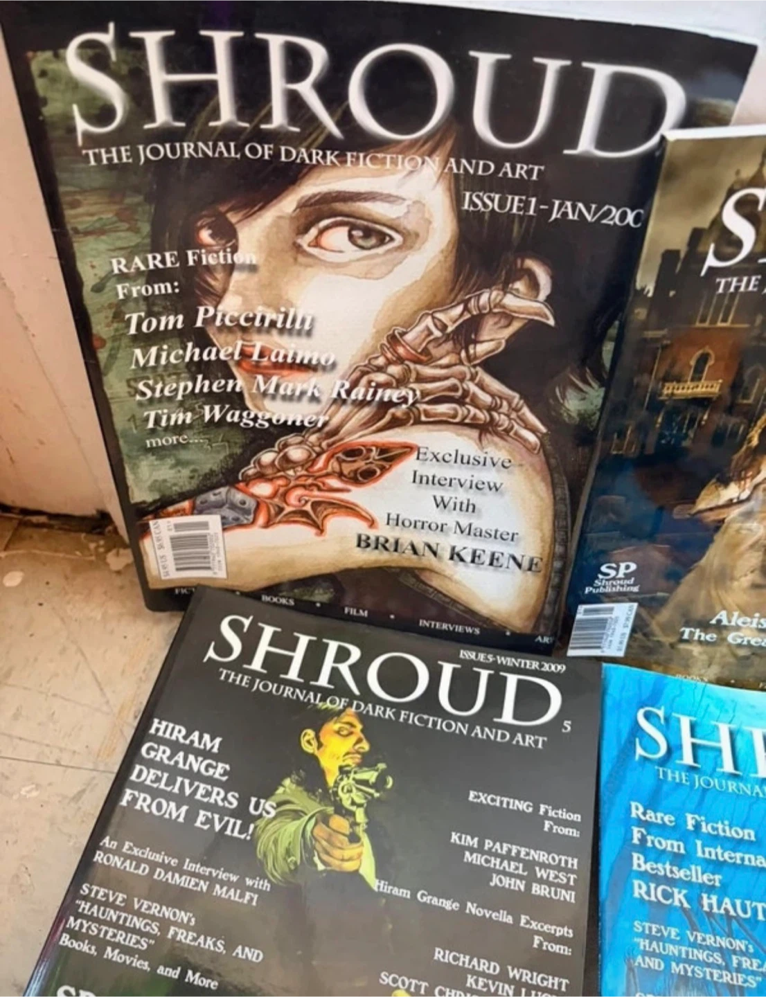 Shroud Megazines - photo 5